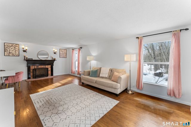 195 Mill Street, Shelton, CT 06484