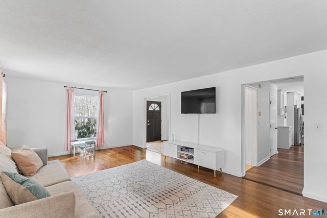 195 Mill Street, Shelton, CT 06484