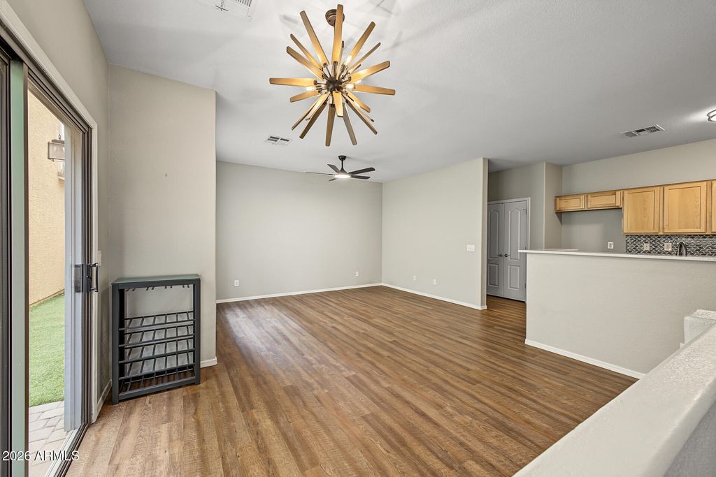 20024 N 49TH Drive, Glendale, AZ 85308 — photo 4