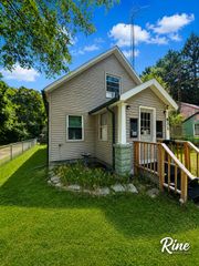 931 Jennings Avenue, Benton Harbor City, MI 49022