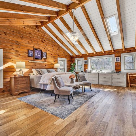 1504 Hutchison RD, Newport, VA 24128