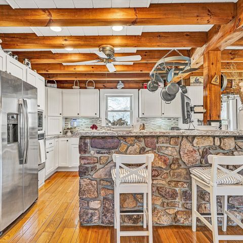 1504 Hutchison RD, Newport, VA 24128