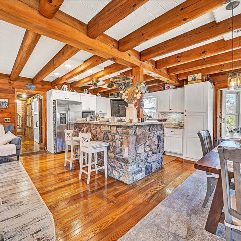 1504 Hutchison RD, Newport, VA 24128