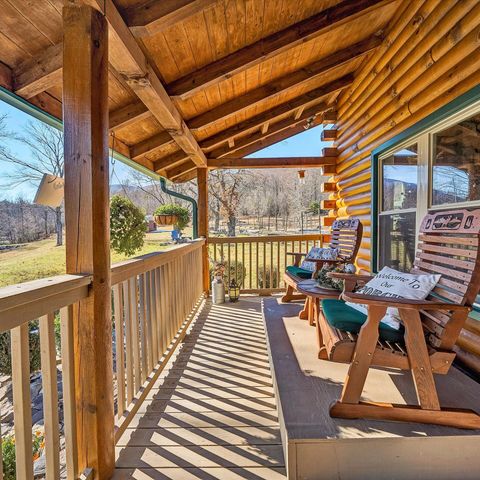 1504 Hutchison RD, Newport, VA 24128