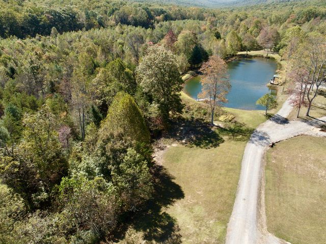 1504 Hutchison RD, Newport, VA 24128