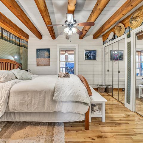 1504 Hutchison RD, Newport, VA 24128