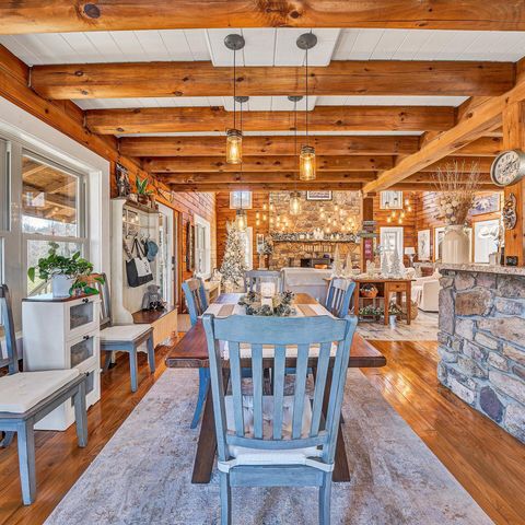 1504 Hutchison RD, Newport, VA 24128