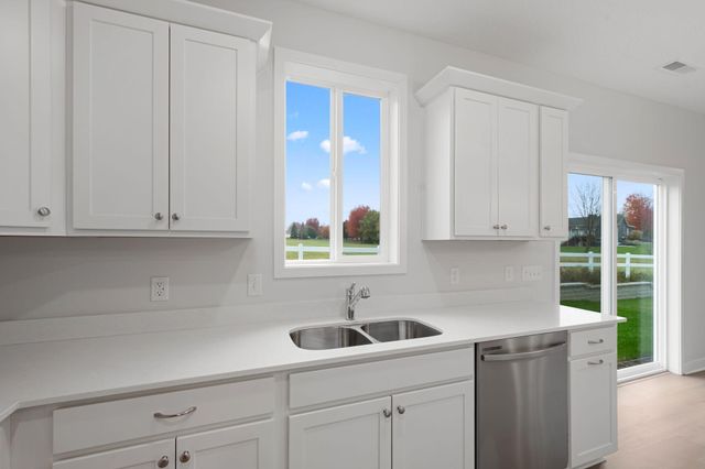 1209 Marlene Avenue, River Falls, WI 54022