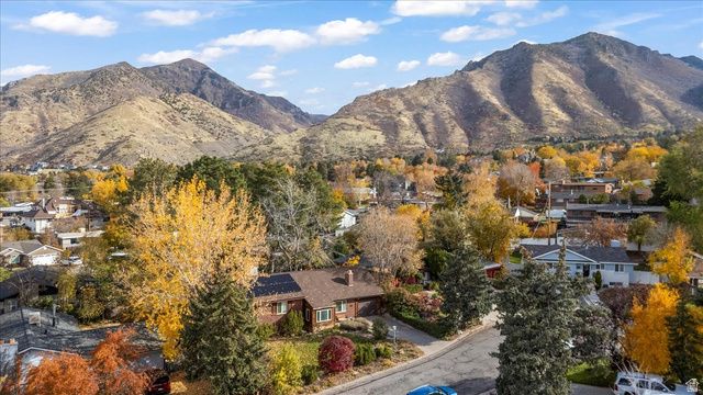 3471 E OLYMPUS DR, Millcreek, UT 84124