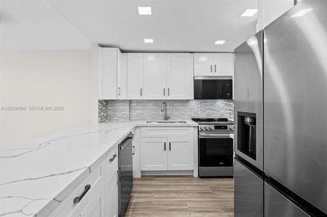 16740 NE 9th Avenue 405, North Miami Beach, FL 33162
