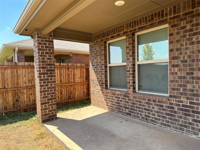 2568 Russell Street, Crandall, TX 75114