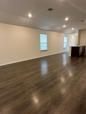 2568 Russell Street, Crandall, TX 75114