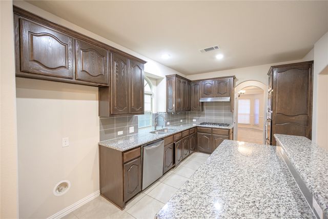 1305 Needle Cactus Drive, Fort Worth, TX 76177