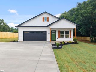 2302 Old Spartanburg Highway, Woodruff, SC 29388