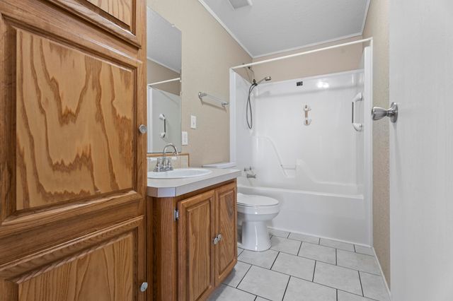 25221 S 603 Road, Grove, OK 74344