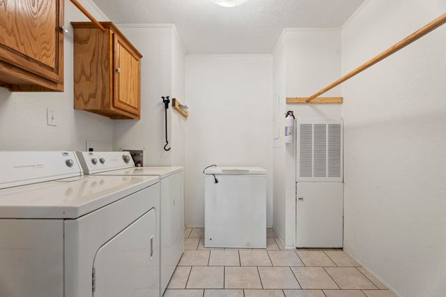 25221 S 603 Road, Grove, OK 74344
