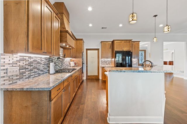 9066 King Oaks Drive, Iola, TX 77861