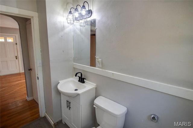 105 Hollow Avenue, Jerseyville, IL 62052