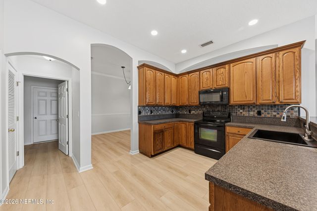 13844 FISH EAGLE Drive W, Jacksonville, FL 32226