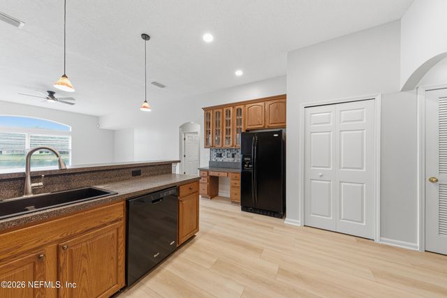 13844 FISH EAGLE Drive W, Jacksonville, FL 32226