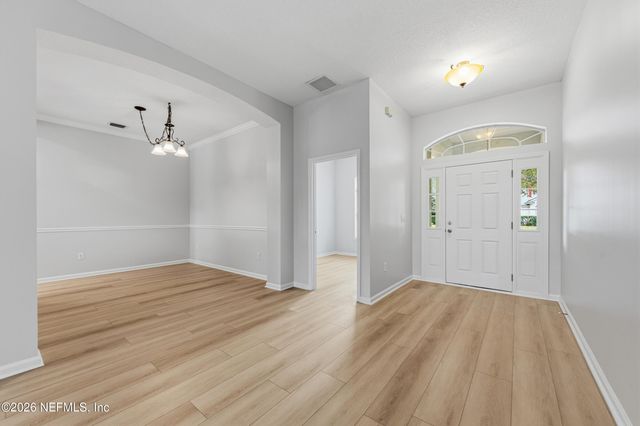 13844 FISH EAGLE Drive W, Jacksonville, FL 32226