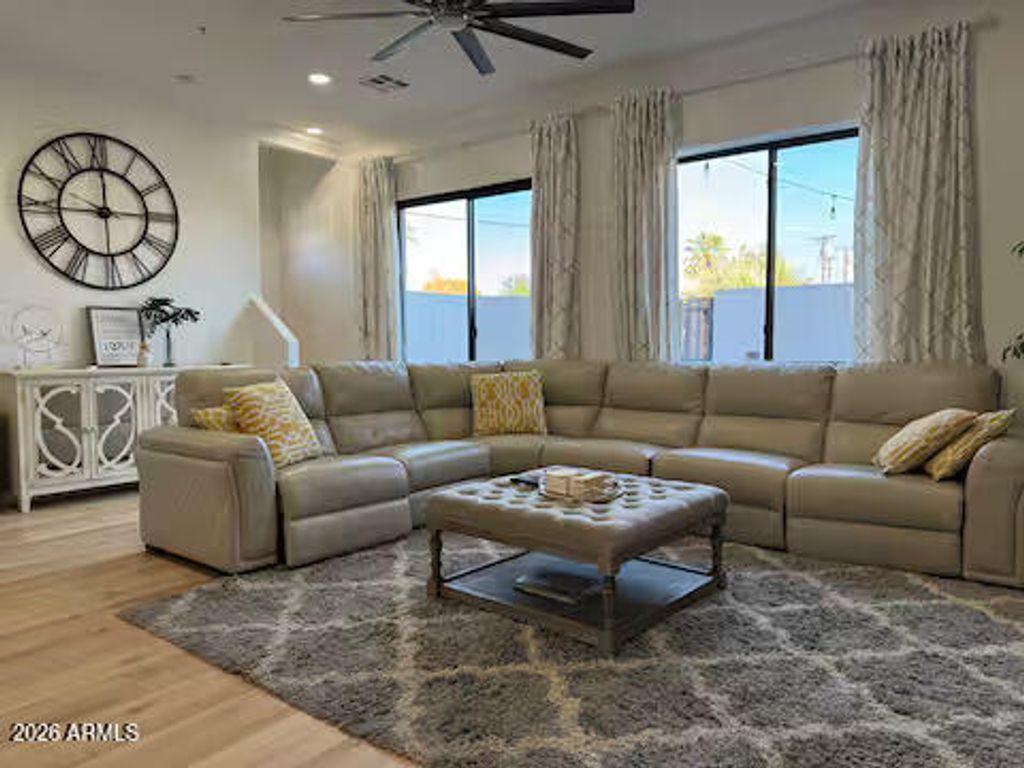 3850 E McDowell Road 115, Phoenix, AZ 85008