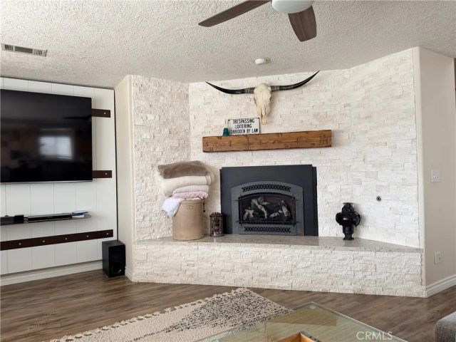 18285 Harbor Drive, Victorville, CA 92395