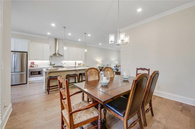 306 Burgess Walk, Alpharetta, GA 30009