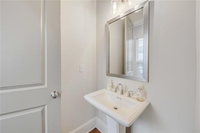 306 Burgess Walk, Alpharetta, GA 30009
