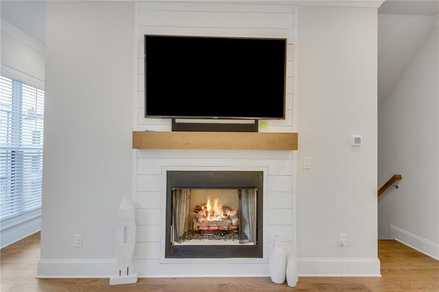 306 Burgess Walk, Alpharetta, GA 30009