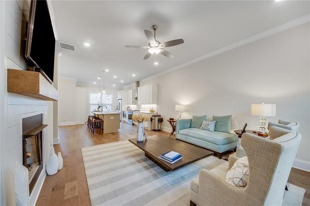 306 Burgess Walk, Alpharetta, GA 30009
