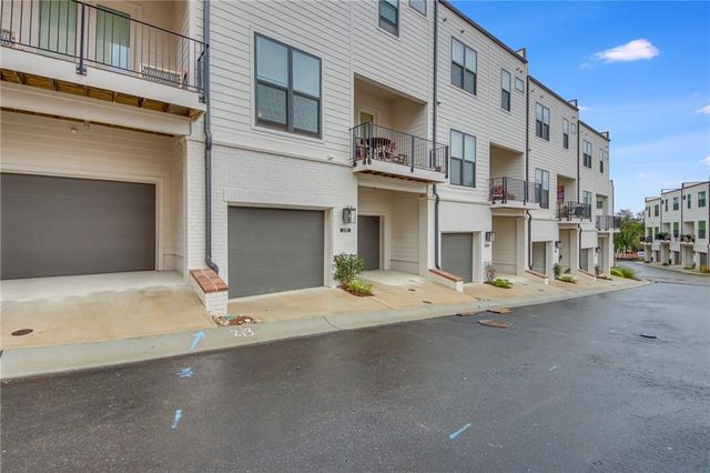 306 Burgess Walk, Alpharetta, GA 30009