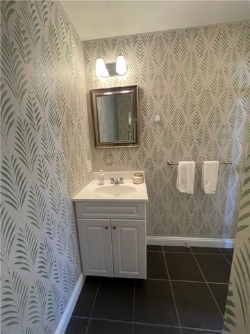 60 Saw Mill Drive 303, North Kingstown, RI 02852