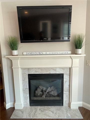 60 Saw Mill Drive 303, North Kingstown, RI 02852