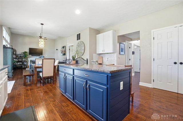 3255 Heritage Trace Drive, Bellbrook, OH 45305