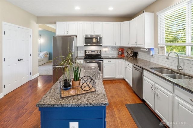 3255 Heritage Trace Drive, Bellbrook, OH 45305