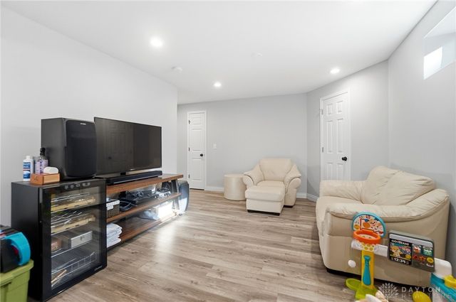 3255 Heritage Trace Drive, Bellbrook, OH 45305