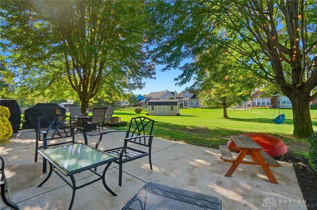 3255 Heritage Trace Drive, Bellbrook, OH 45305