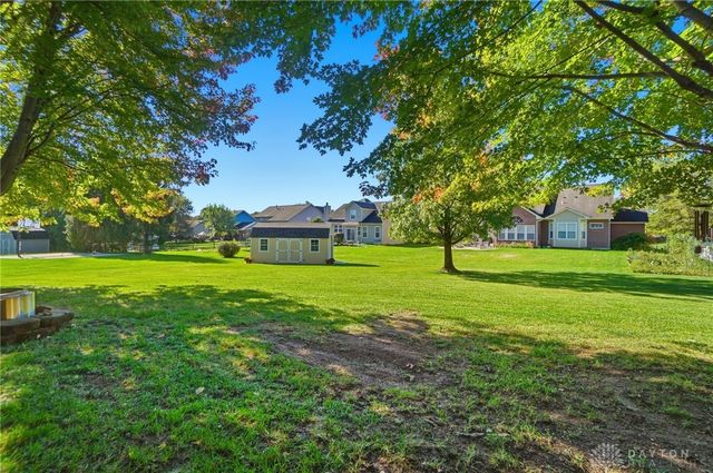 3255 Heritage Trace Drive, Bellbrook, OH 45305