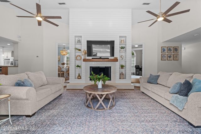 4002 RETFORD Drive, Jacksonville, FL 32225