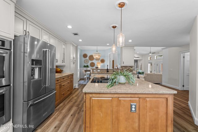 4002 RETFORD Drive, Jacksonville, FL 32225