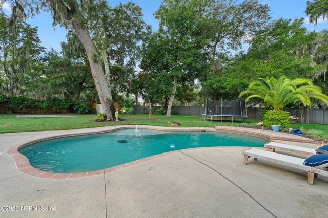 4002 RETFORD Drive, Jacksonville, FL 32225