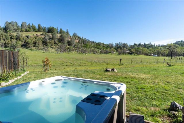 3401 Pleasant Valley Rd, Placerville, CA 95667