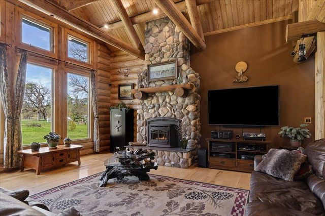 3401 Pleasant Valley Rd, Placerville, CA 95667