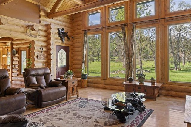 3401 Pleasant Valley Rd, Placerville, CA 95667