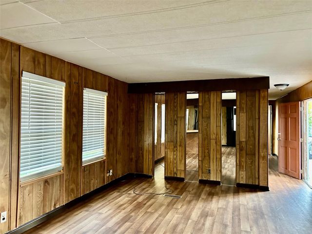 13819 Eagle Pass Street, Houston, TX 77015