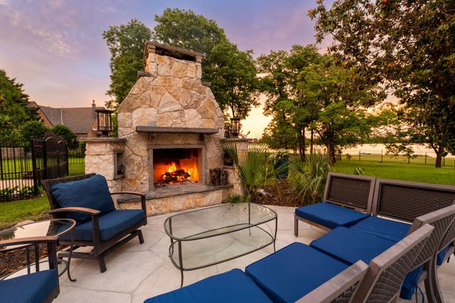 4206 Shadybrook Lane, Rowlett, TX 75088