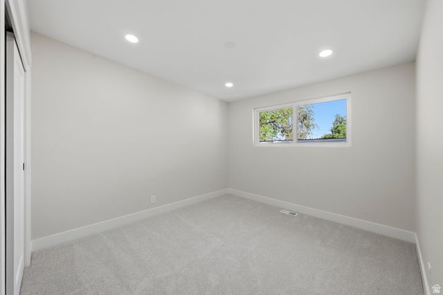 5417 S 700 E, South Ogden, UT 84405