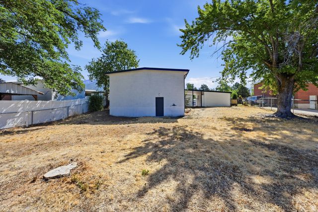5417 S 700 E, South Ogden, UT 84405