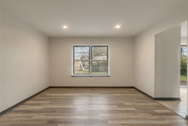 9118 E 47th Street, Tulsa, OK 74145